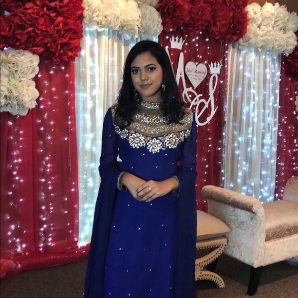 Beautiful salwar kamiz - Picture 3 of 3